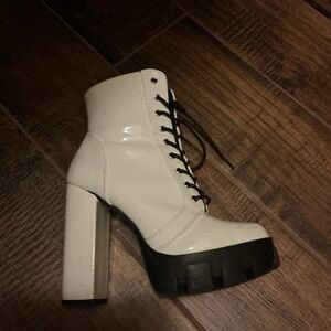 Wild Diva White Lace Up Platform Boots